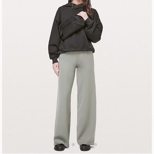 *reserved* Lululemon on the fly pant
